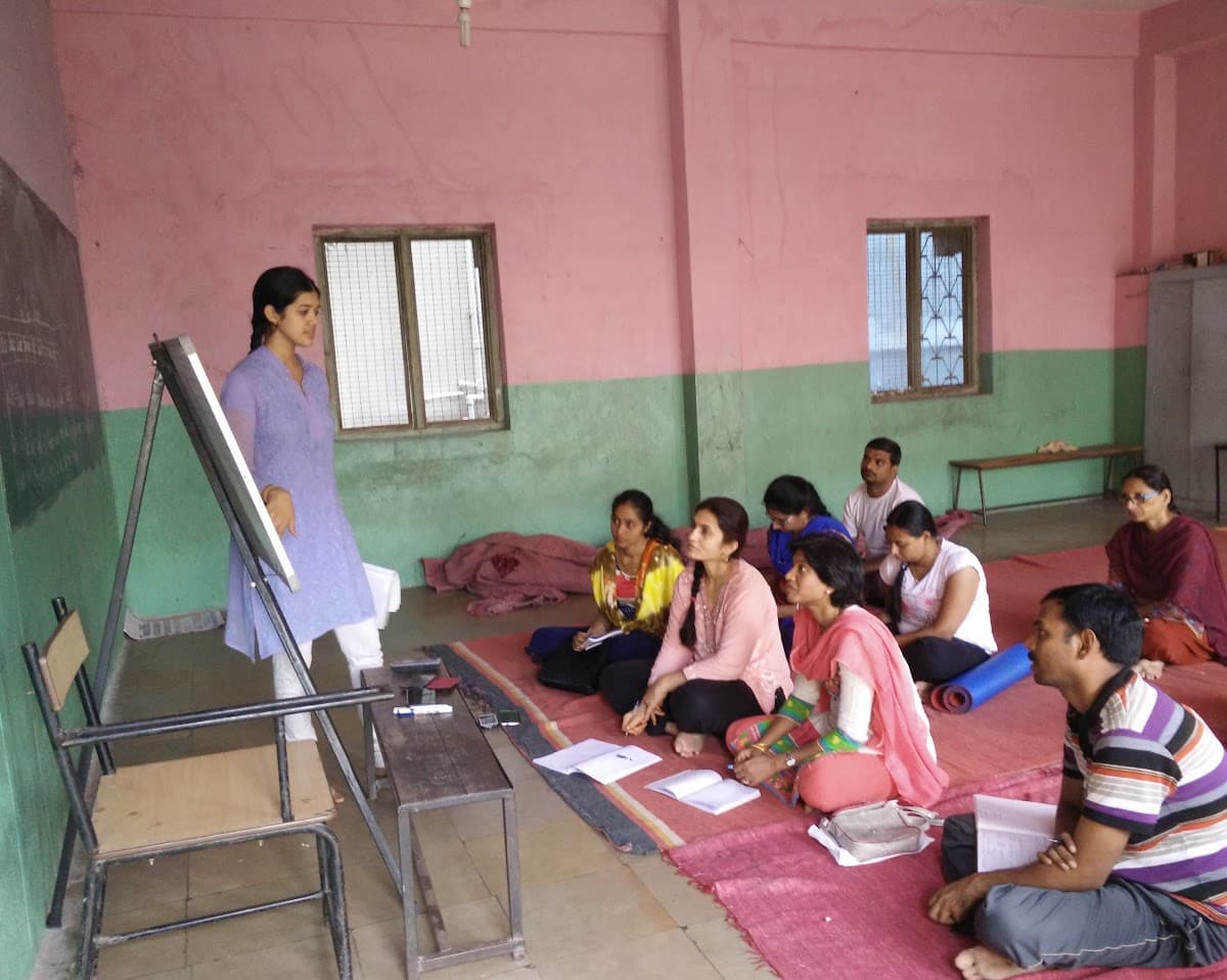 ANANDAM DEHASYA — The Bliss of Understanding the Body session photo 5