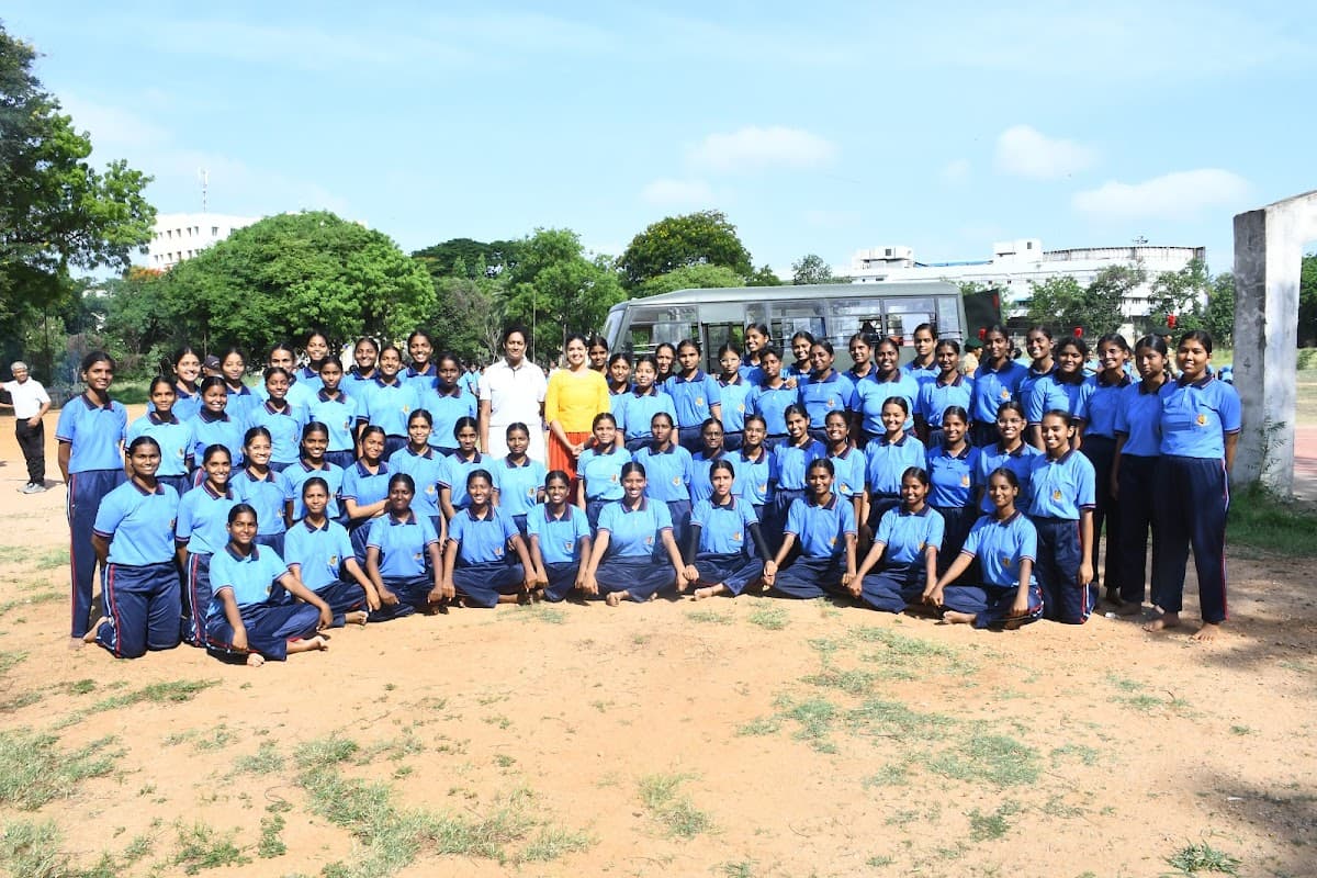 ANANDAM TEJASYA — The Bliss of Brilliance session photo 9