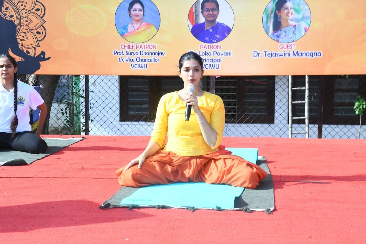 ANANDAM TEJASYA — The Bliss of Brilliance session photo 32