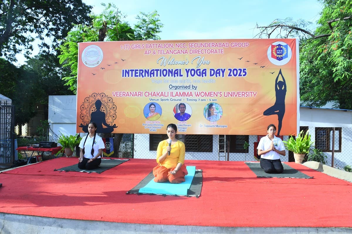 ANANDAM VISHVASYA — The Bliss of Universal Wellbeing session photo 8