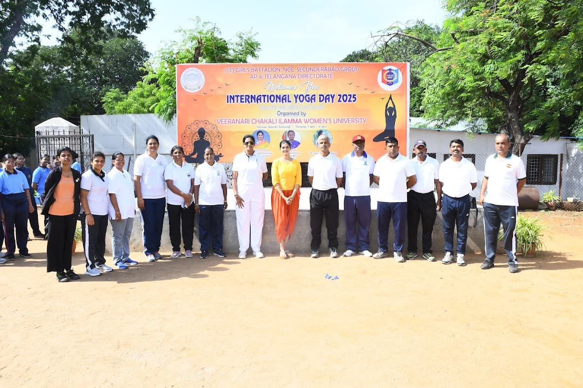 ANANDAM VISHVASYA — The Bliss of Universal Wellbeing session photo 10